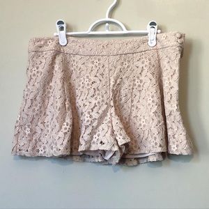 NWOT Beautiful Flowy Shorts